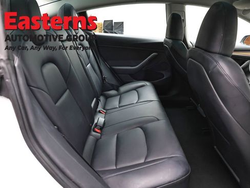 Used 2023 Tesla Model 3 Standard Range RWD image 17