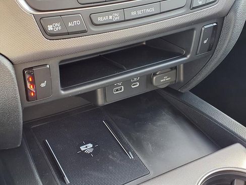 Used 2025 Honda Ridgeline RTL image 8