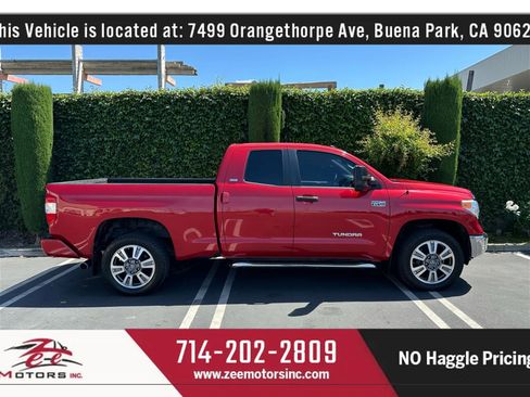 Used 2017 Toyota Tundra SR5 w/ SR5 Upgrade Package image 4