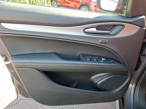 New 2025 Alfa Romeo Stelvio Sprint w/ Veloce Package image 9
