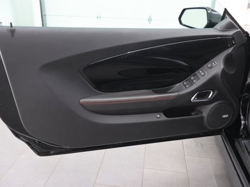 Used 2015 Chevrolet Camaro ZL1 RWD image 32