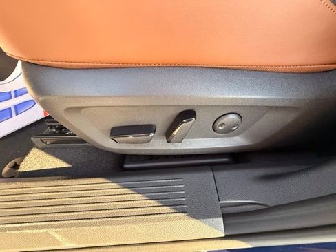 New 2026 Nissan Rogue Platinum w/ Platinum Premium Package image 13