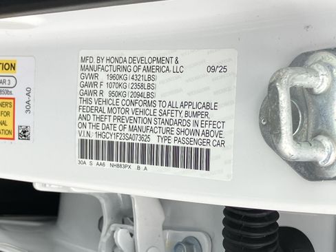 Used 2025 Honda Accord LX image 30
