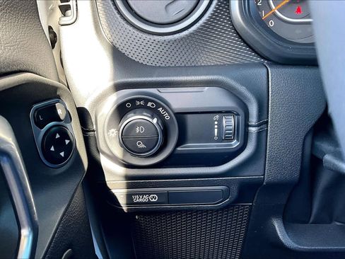 Used 2024 Jeep Gladiator Rubicon image 70