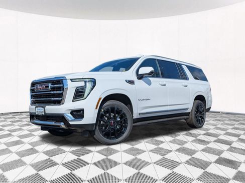 New 2026 GMC Yukon XL Elevation AWD/4WD image 2