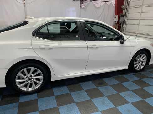 Used 2023 Toyota Camry LE w/ Convenience Package image 6