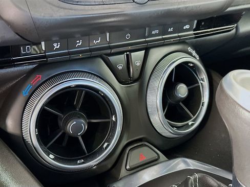 Used 2024 Chevrolet Camaro LT w/ Technology Package image 15