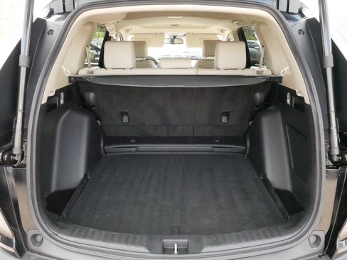 Used 2018 Honda CR-V Touring image 18