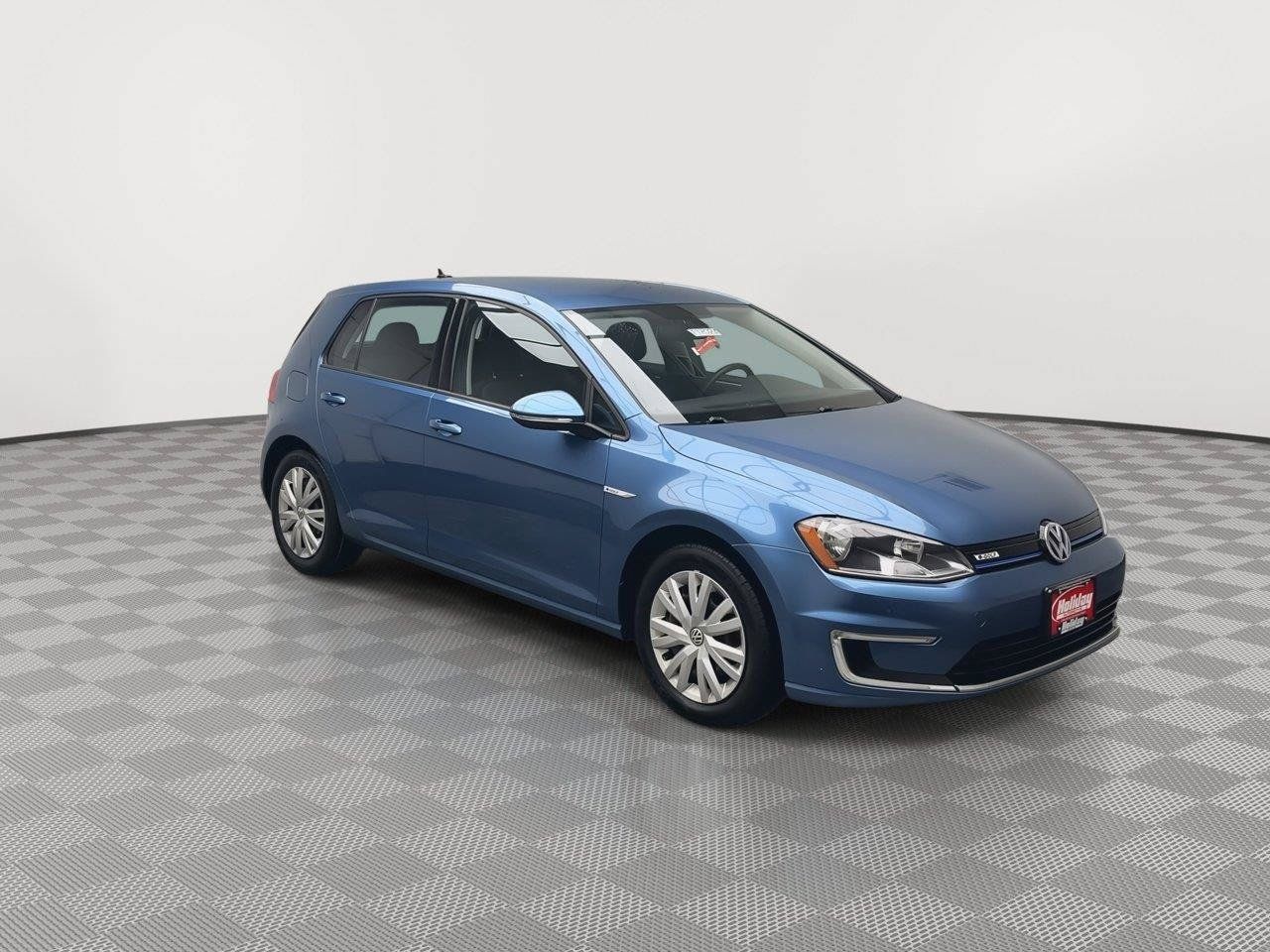 Used 2015 Volkswagen e-Golf Limited Edition FWD image 29