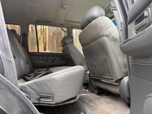 Used 1996 Toyota Land Cruiser image 98