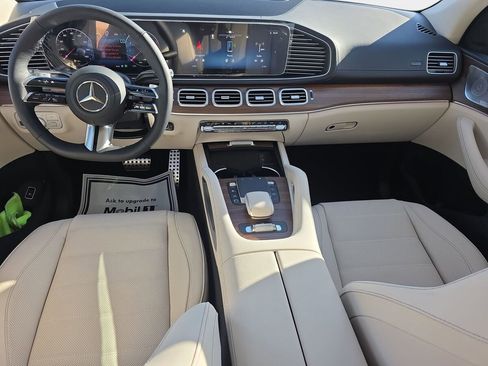 New 2026 Mercedes-Benz GLS 450 4MATIC image 9