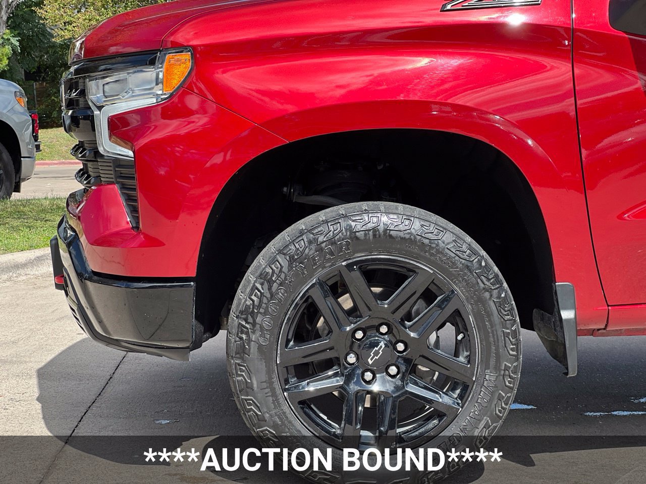 Certified 2023 Chevrolet Silverado 1500 LT Trail Boss w/ LPO, Dark Essentials Package AWD/4WD image 25