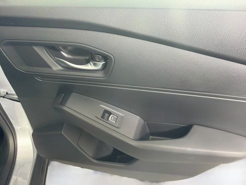 Used 2025 Honda Accord SE image 29