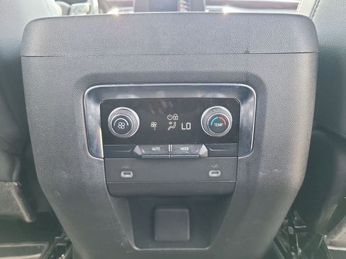 Used 2023 Chevrolet Suburban LS w/ Driver Alert Package RWD image 20