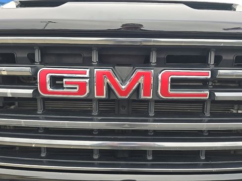 Used 2021 GMC Sierra 2500 AT4 w/ Gooseneck/5TH Wheel Package image 31