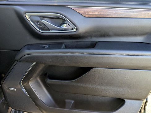 Used 2023 Chevrolet Tahoe High Country image 35