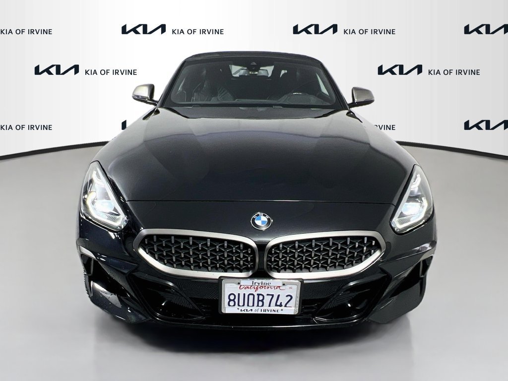 Used 2021 BMW Z4 M40i w/ Executive Package RWD image 2