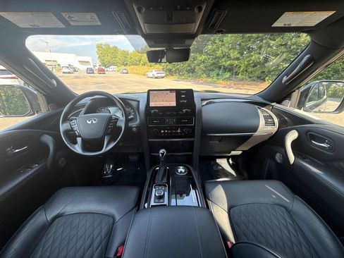Used 2022 INFINITI QX80 Sensory w/ All-Season Package AWD/4WD image 14