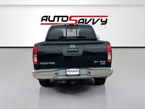 Used 2019 Nissan Frontier SV image 6