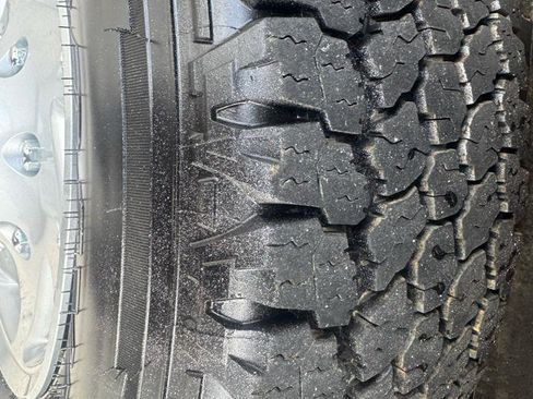 Used 2012 Ford E-350 and Econoline 350 Extended Super Duty w/ Insulation Pkg image 9