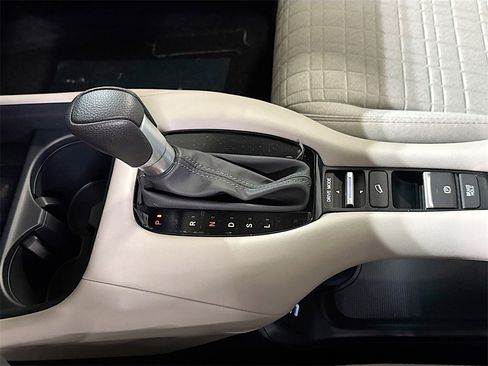 New 2026 Honda HR-V LX image 14