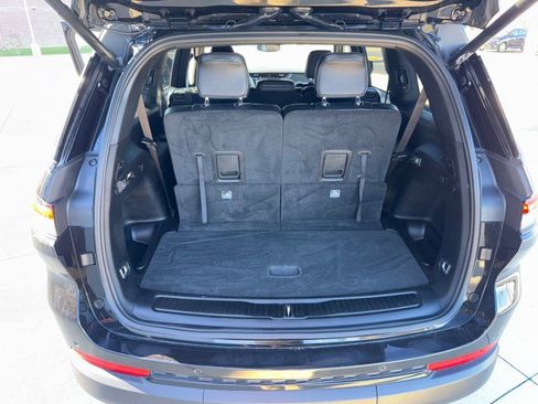 Used 2024 Jeep Grand Cherokee L Laredo image 12