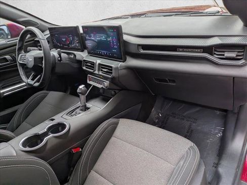 Used 2025 Ford Mustang Coupe image 14