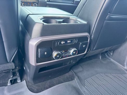 Used 2019 Ford Expedition Platinum AWD/4WD image 37