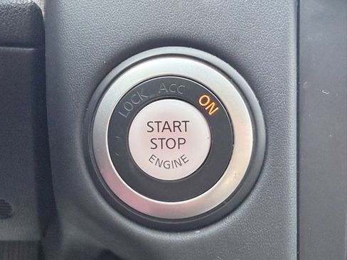 Certified 2020 Nissan 370Z Coupe image 14