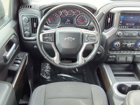 Used 2019 Chevrolet Silverado 1500 LT Trail Boss image 8