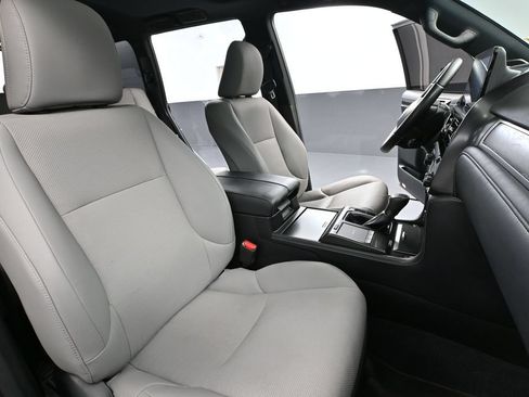 Used 2023 Lexus GX 460 w/ Black Line Special Edition AWD/4WD image 51