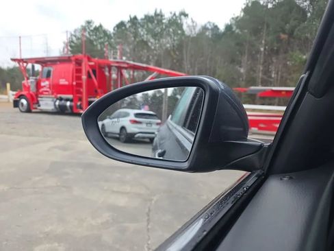 Used 2022 Volkswagen Jetta SE image 23