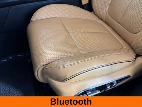 Used 2023 Jeep Grand Cherokee L Summit w/ High Altitude Package AWD/4WD image 16