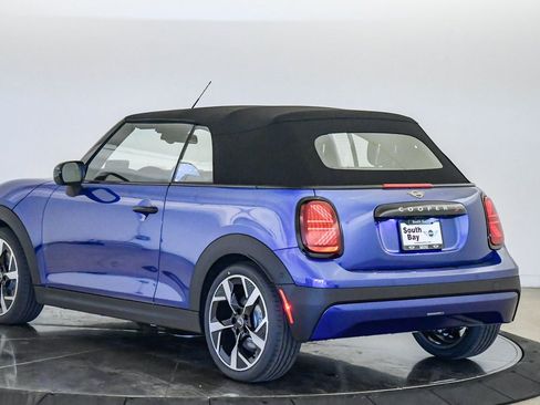 New 2026 MINI Cooper S FWD image 2