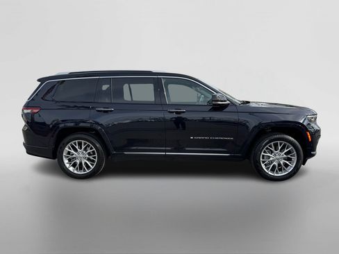 Used 2023 Jeep Grand Cherokee L Summit w/ Advanced Protech Group IV image 6