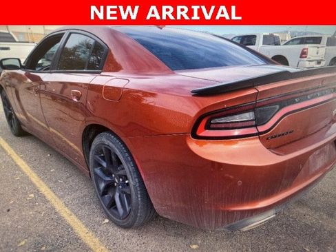 Used 2020 Dodge Charger SXT w/ Plus Group image 10