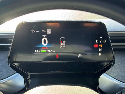 Used 2025 Volkswagen ID. Buzz Pro S image 20