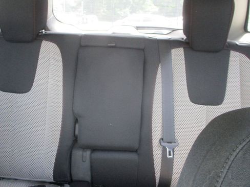 Used 2014 GMC Terrain SLE w/ Chrome Package FWD image 16