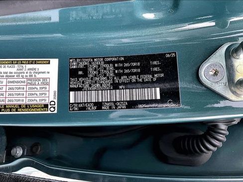 Used 2025 Toyota 4Runner TRD Off-Road Premium image 36