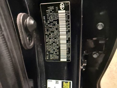 Used 2024 Toyota Corolla LE FWD image 56