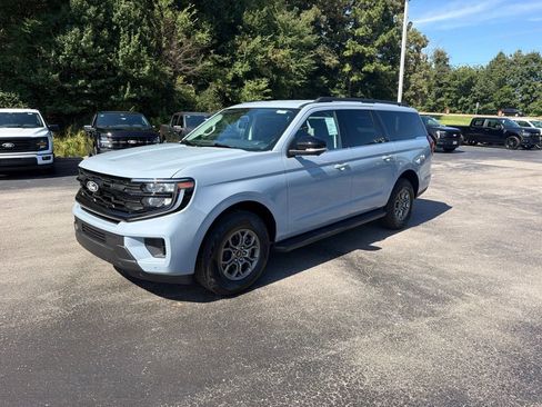 New 2027 Ford Expedition Max Active RWD image 7