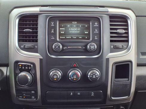 Used 2019 RAM 1500 Classic Warlock AWD/4WD image 19