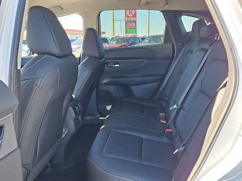 New 2026 Nissan Murano SV AWD/4WD image 4