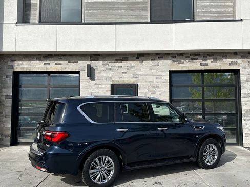 Used 2020 INFINITI QX80 Luxe w/ Proassist Package image 3