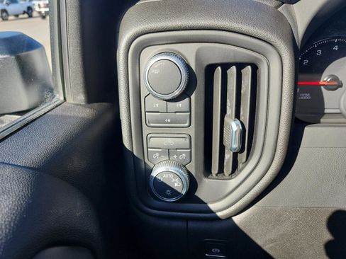 Used 2024 GMC Sierra 2500 Pro w/ Convenience Package image 20