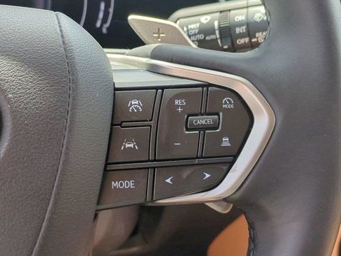 Used 2024 Lexus NX 350h AWD image 18