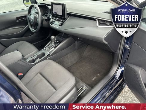 Used 2024 Toyota Corolla LE w/ LE Convenience Package FWD image 36