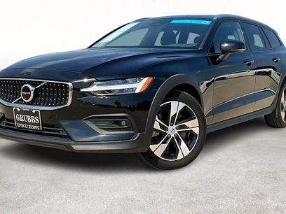 Used 2024 Volvo V60 B5 Cross Country Plus