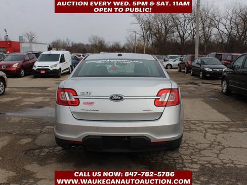Used 2012 Ford Taurus SEL image 4