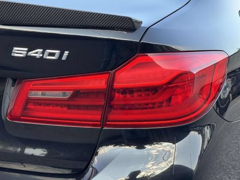 Used 2019 BMW 540i xDrive w/ Convenience Package AWD/4WD image 16
